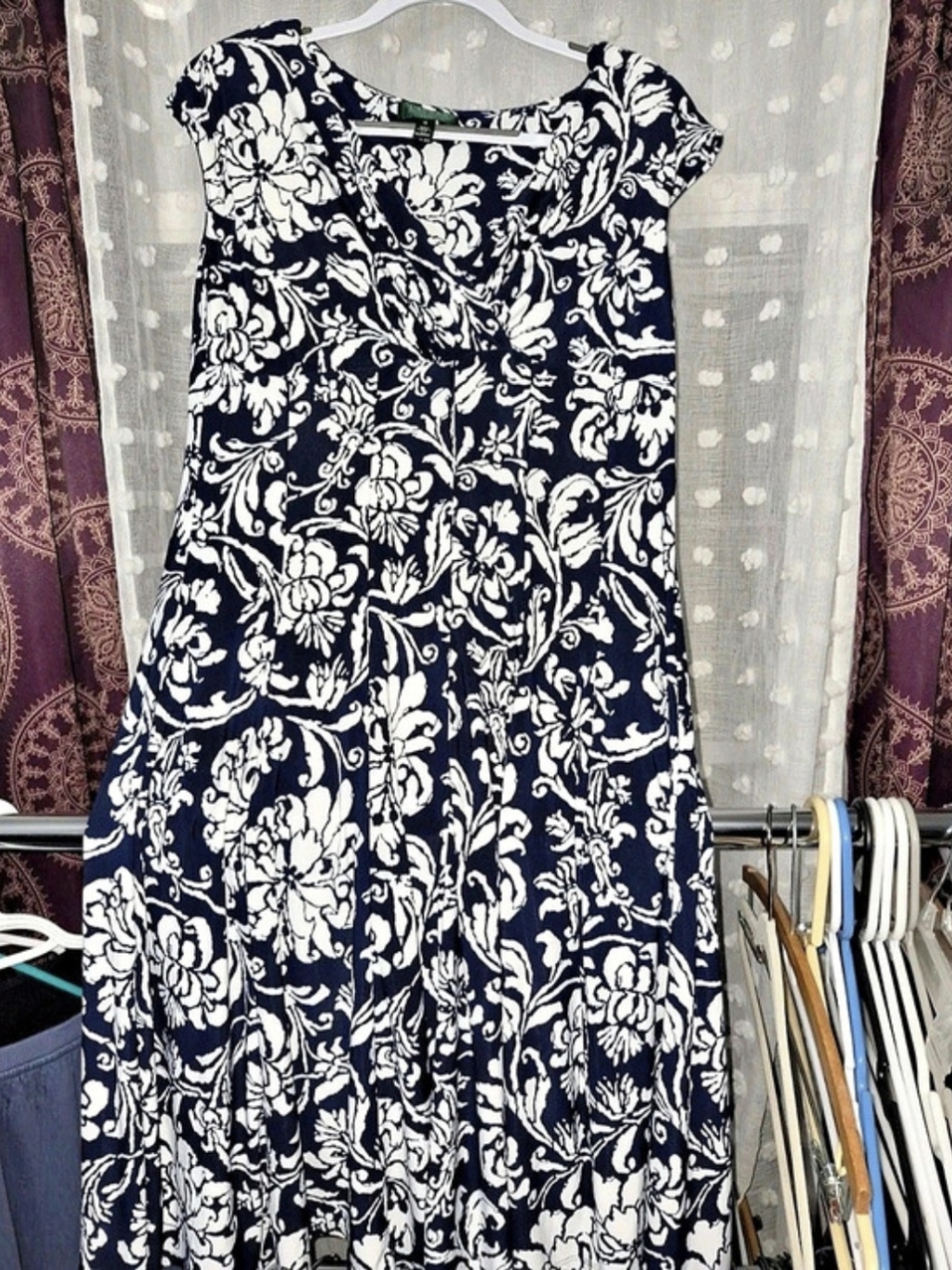 Lauren Ralph Lauren Floral V-Neck Dress in Blue & White Size 14